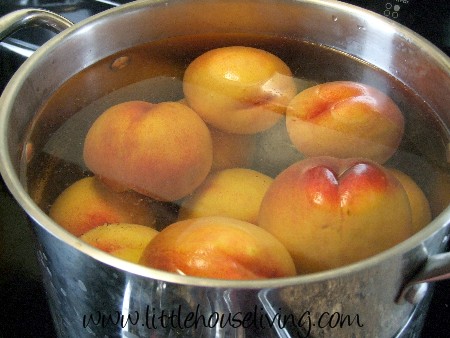 canning peaches