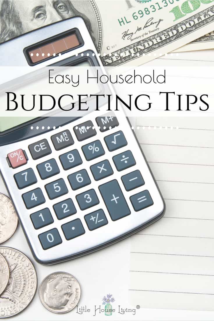Need a little extra help with budgeting and planning out how to spend money? Here are some great simple household budgeting tips that might help!