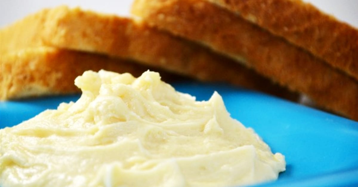 How to Make Honey Butter