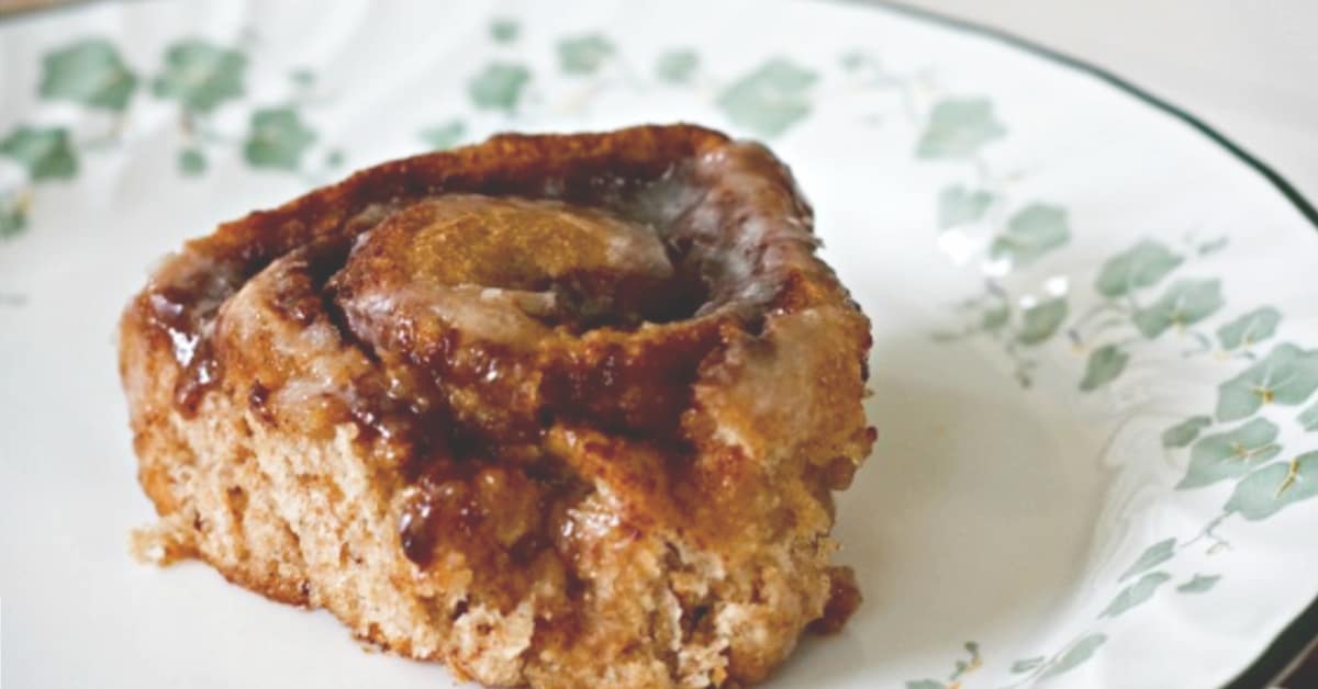 Easy Cinnamon Roll Recipe
