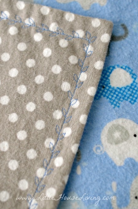 How to Make a Baby Receiving Blanket in just 10 minutes!