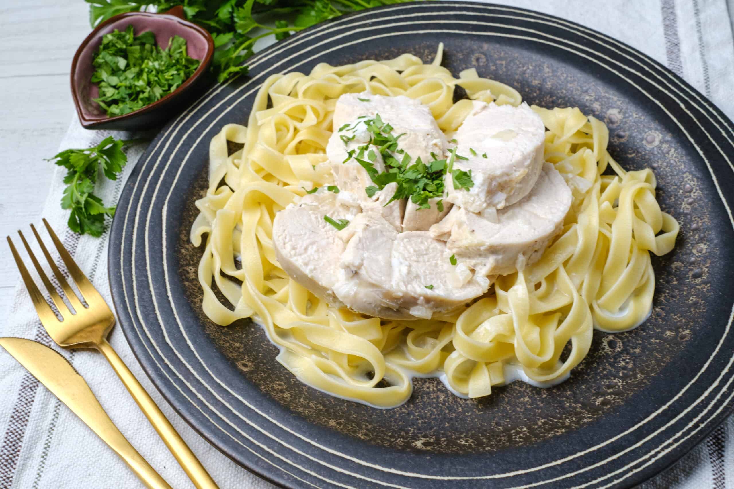 4 Ingredient Crockpot Chicken