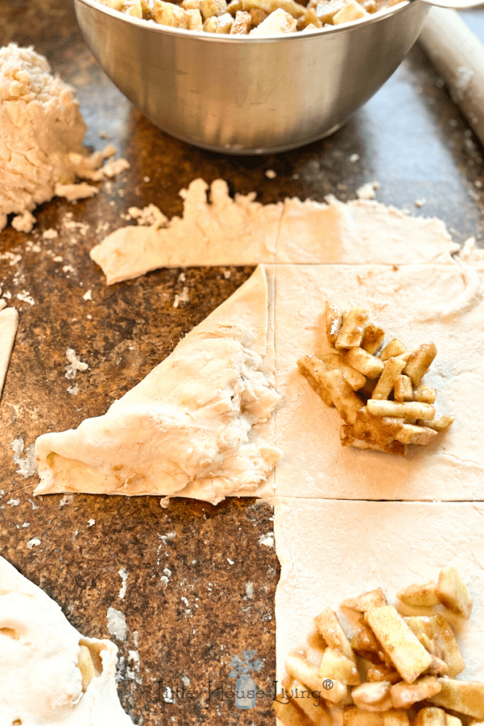 Tips for adding apple to turnovers