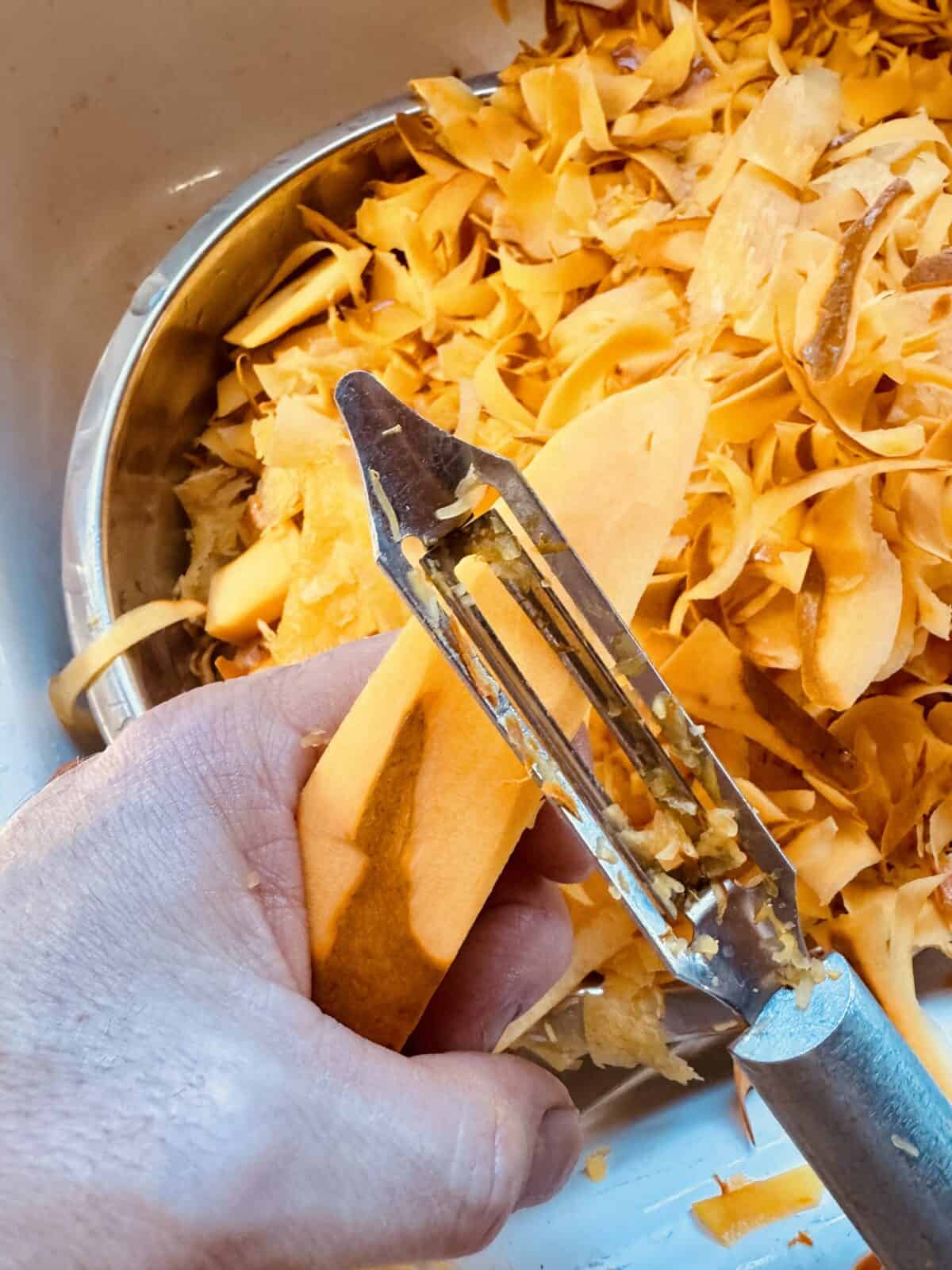 peeling pumpkin