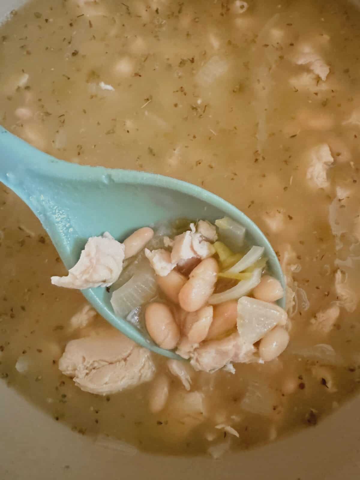 cooking white chicken chili