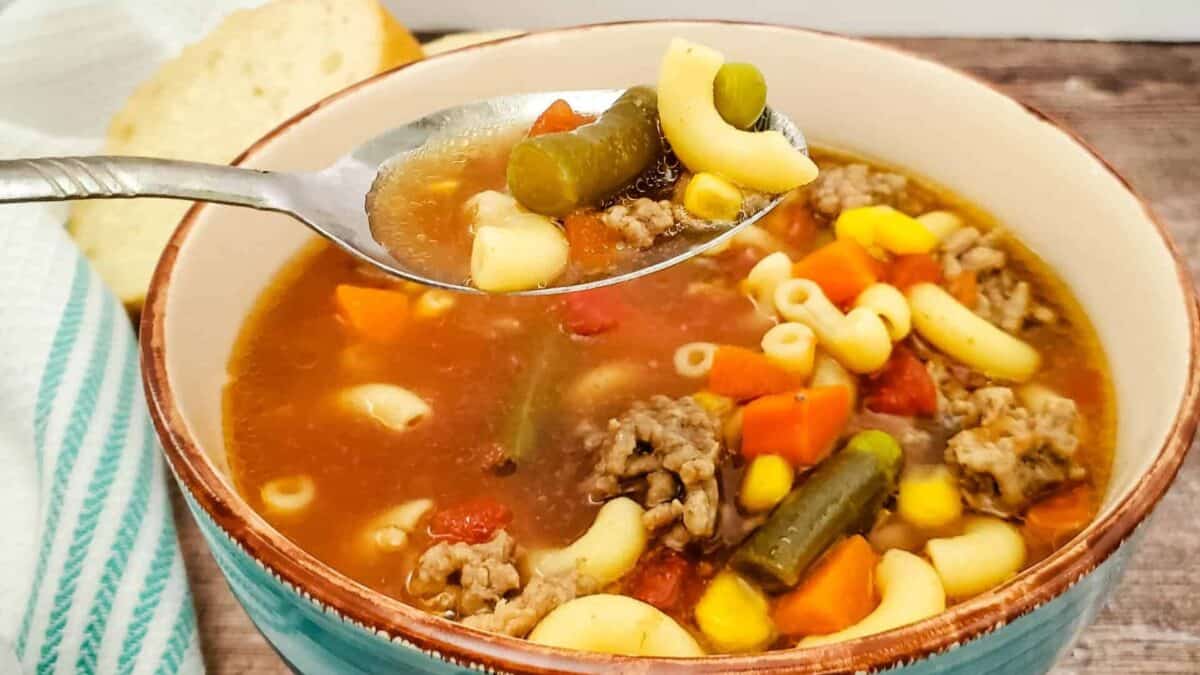 vegetable soup with ground beef