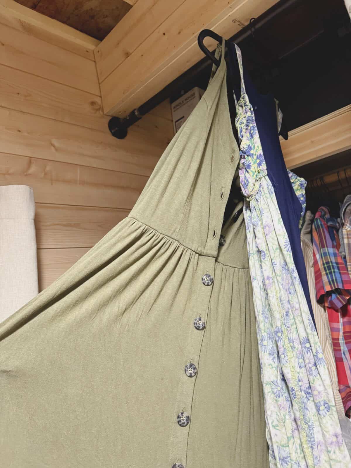dresses from thredup